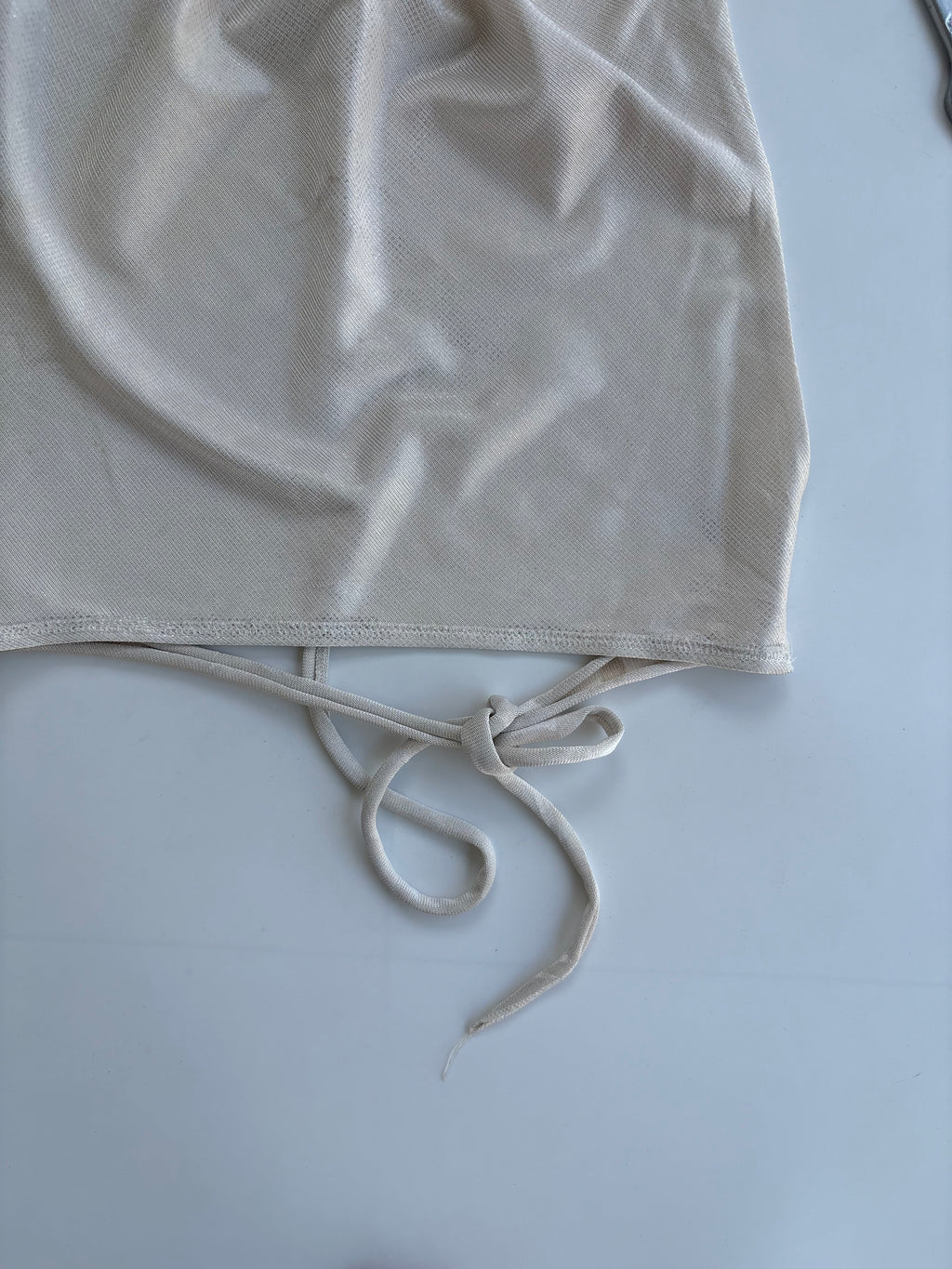 backless swan top