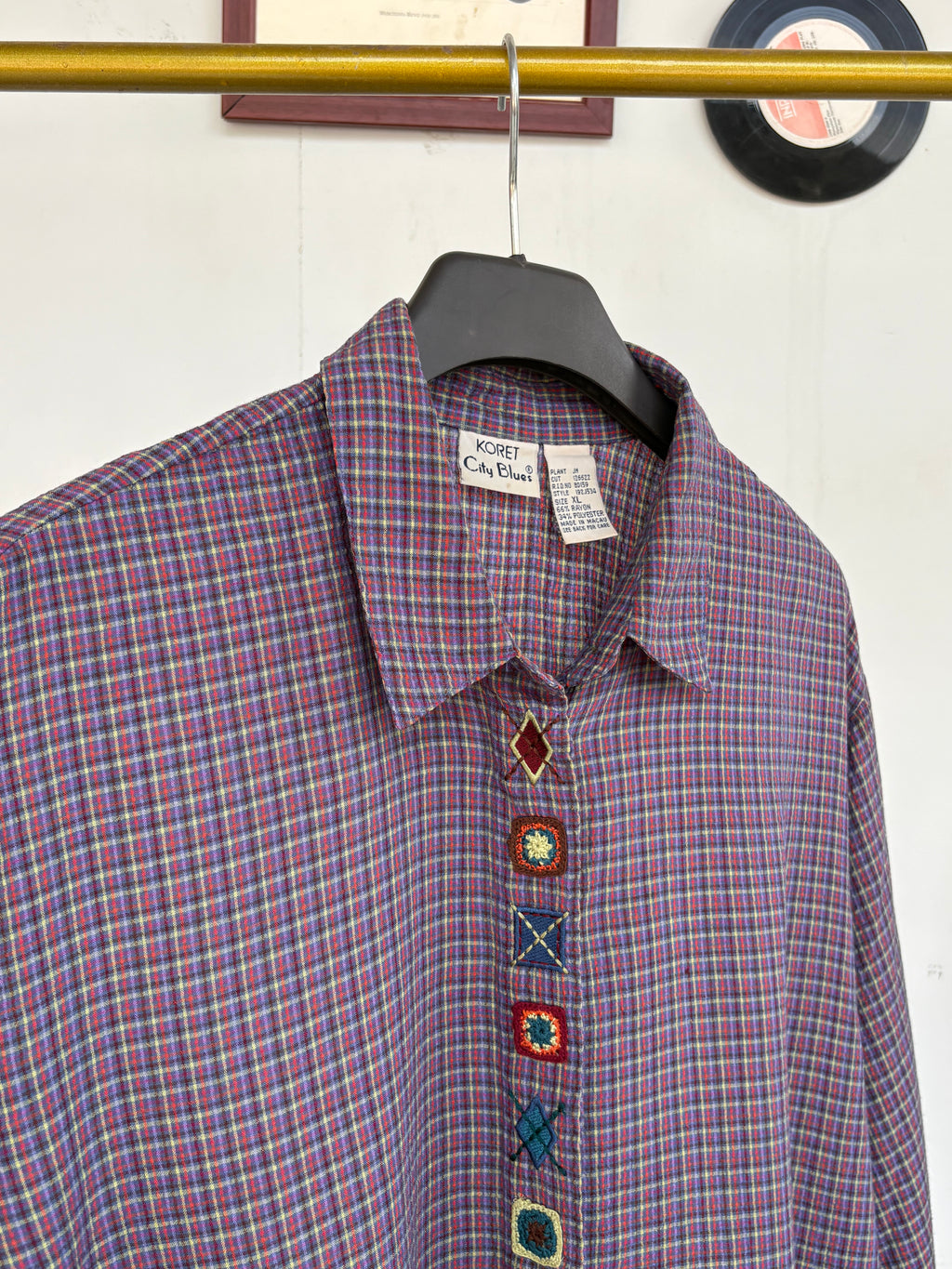 Checkered embroidered shirt