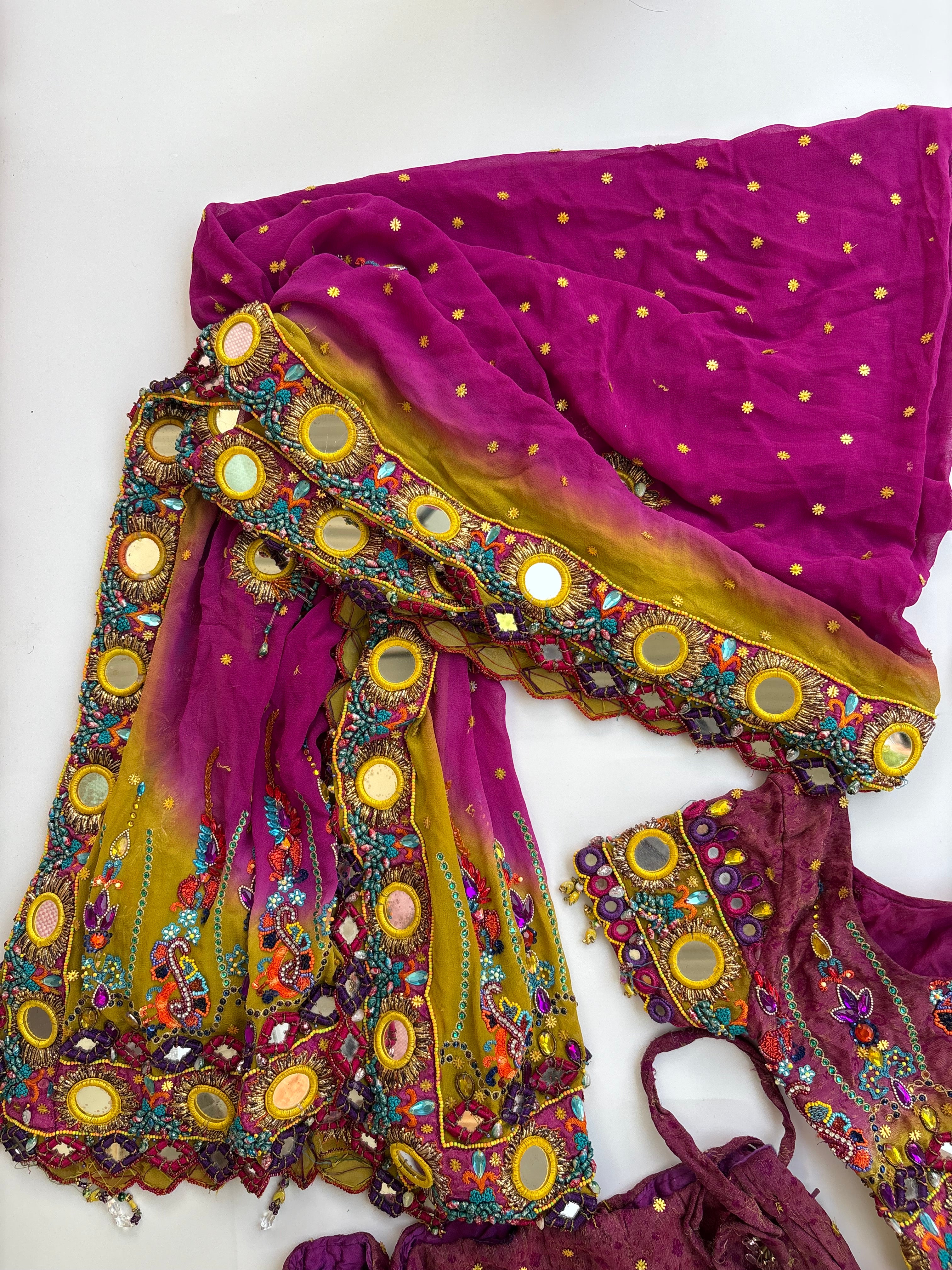 Vintage lehenga set (3 piece)