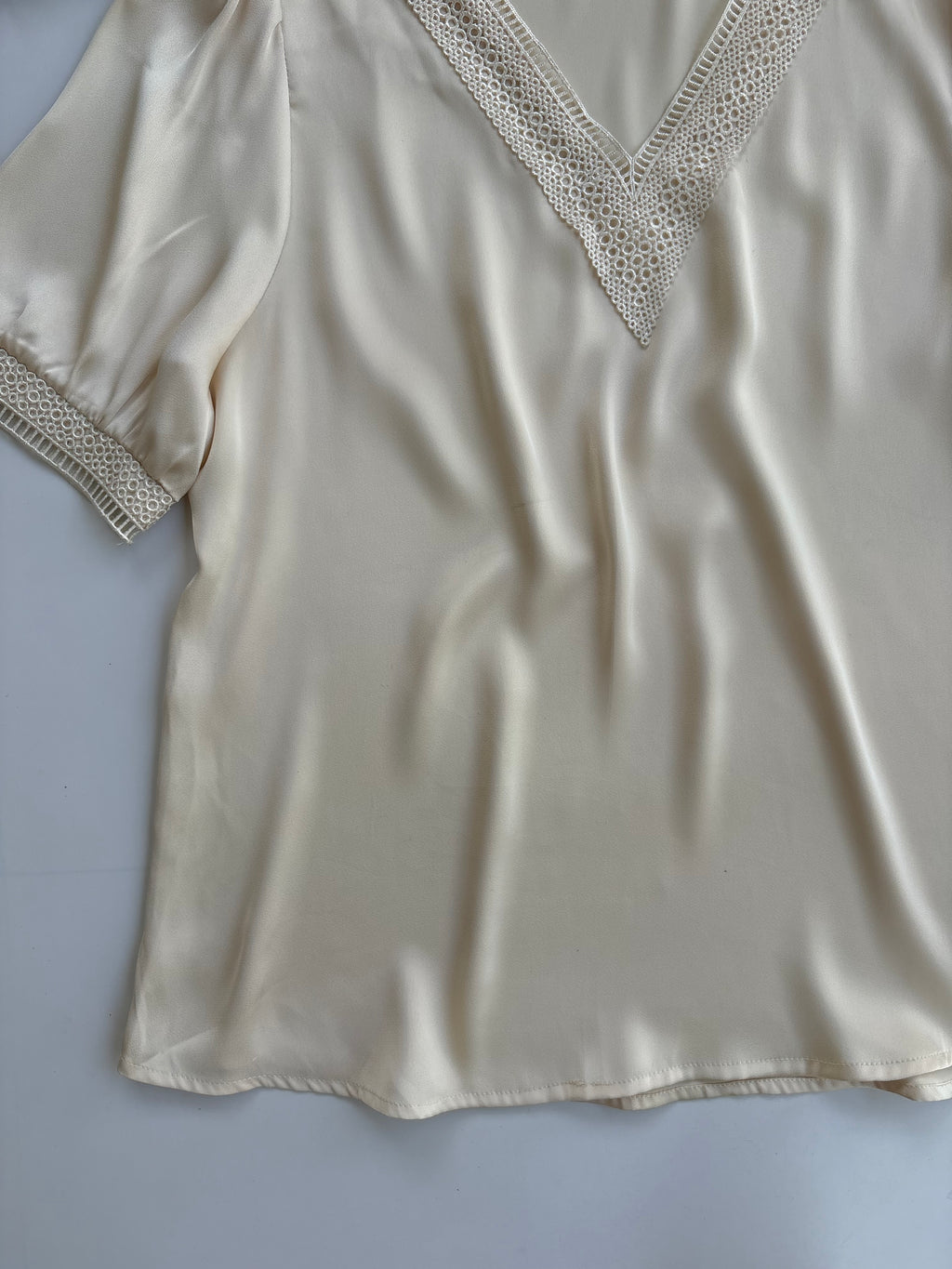 Silk white top