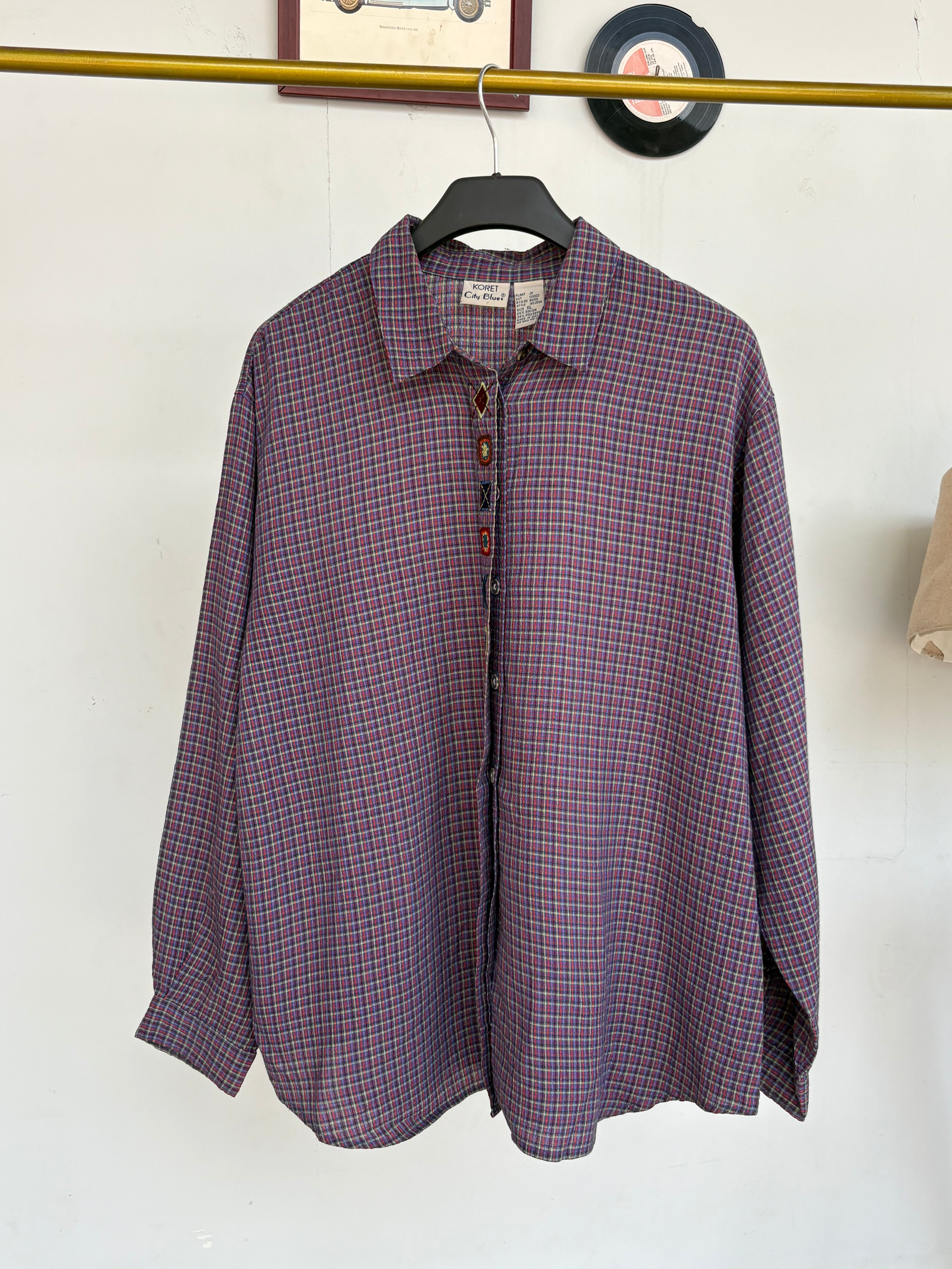 Checkered embroidered shirt