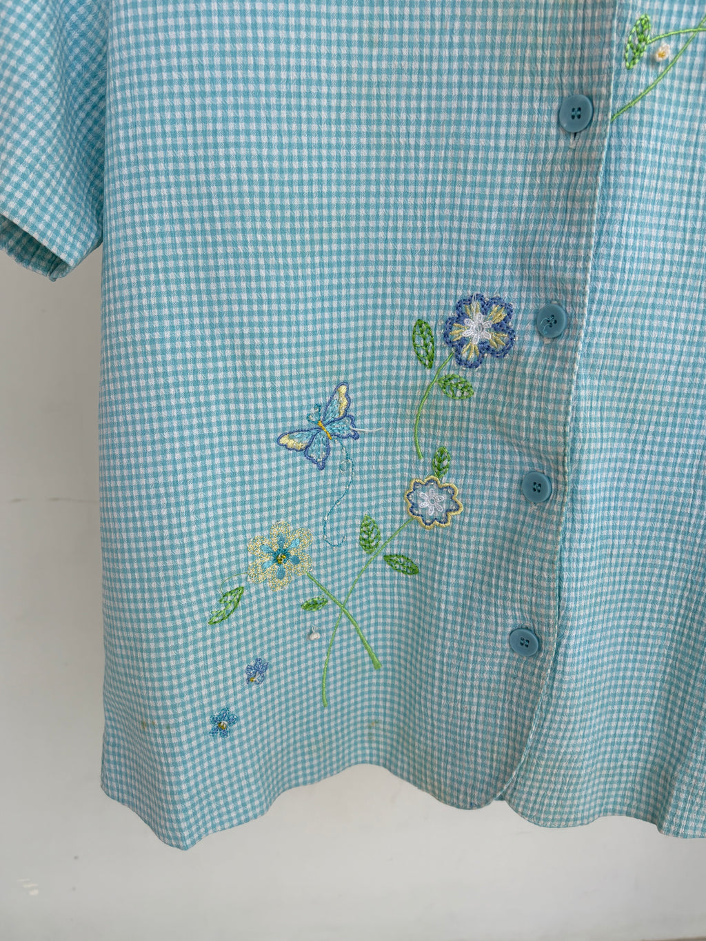 Embroidered mint shirt