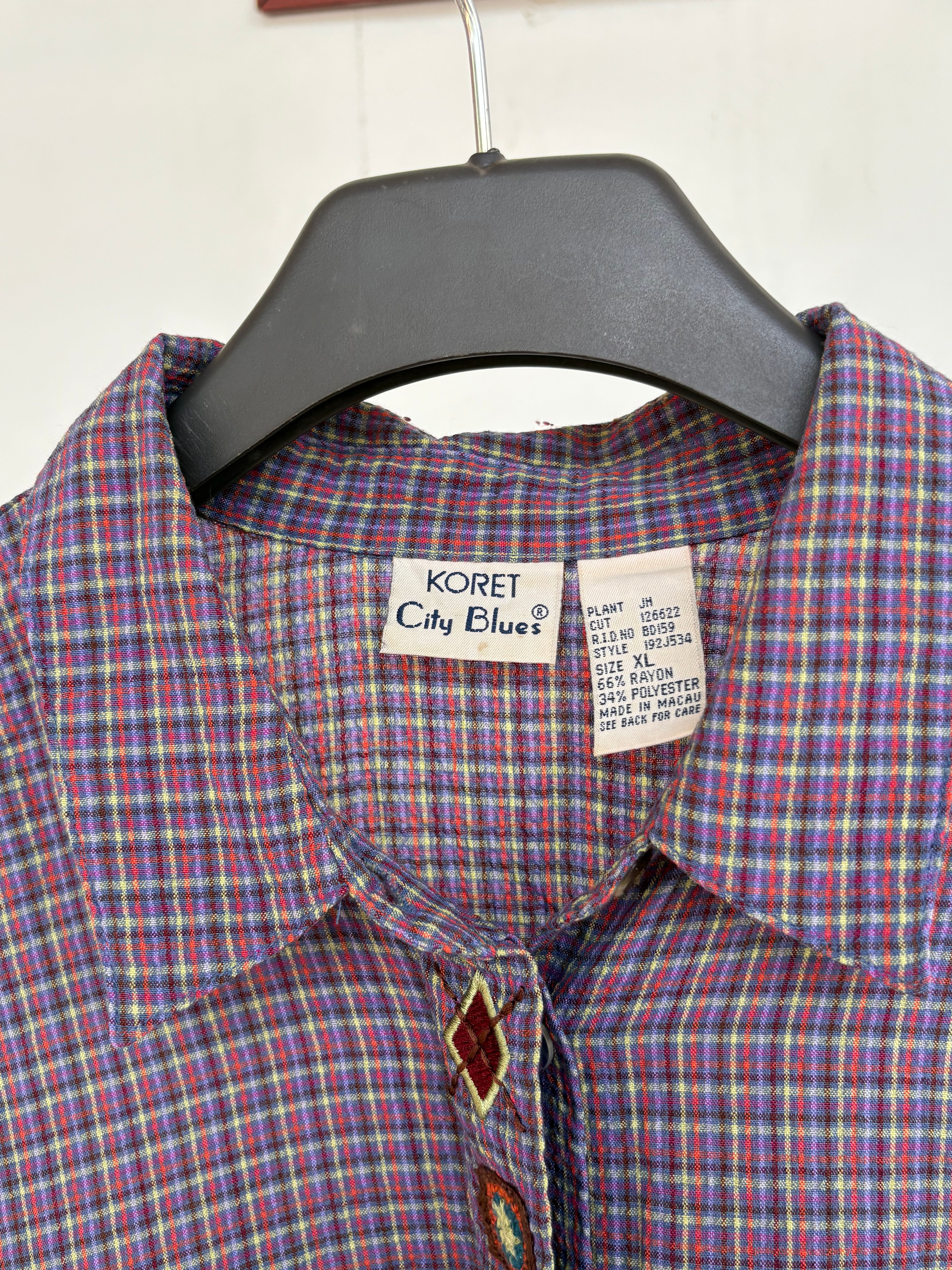 Checkered embroidered shirt