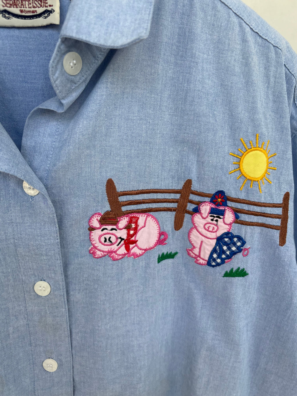 Piggy embroidered shirt