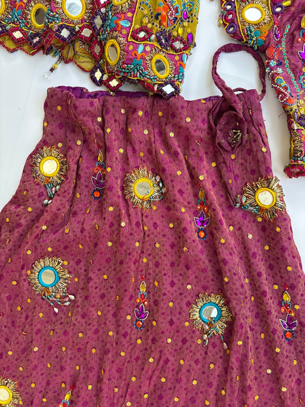 Vintage lehenga set (3 piece)