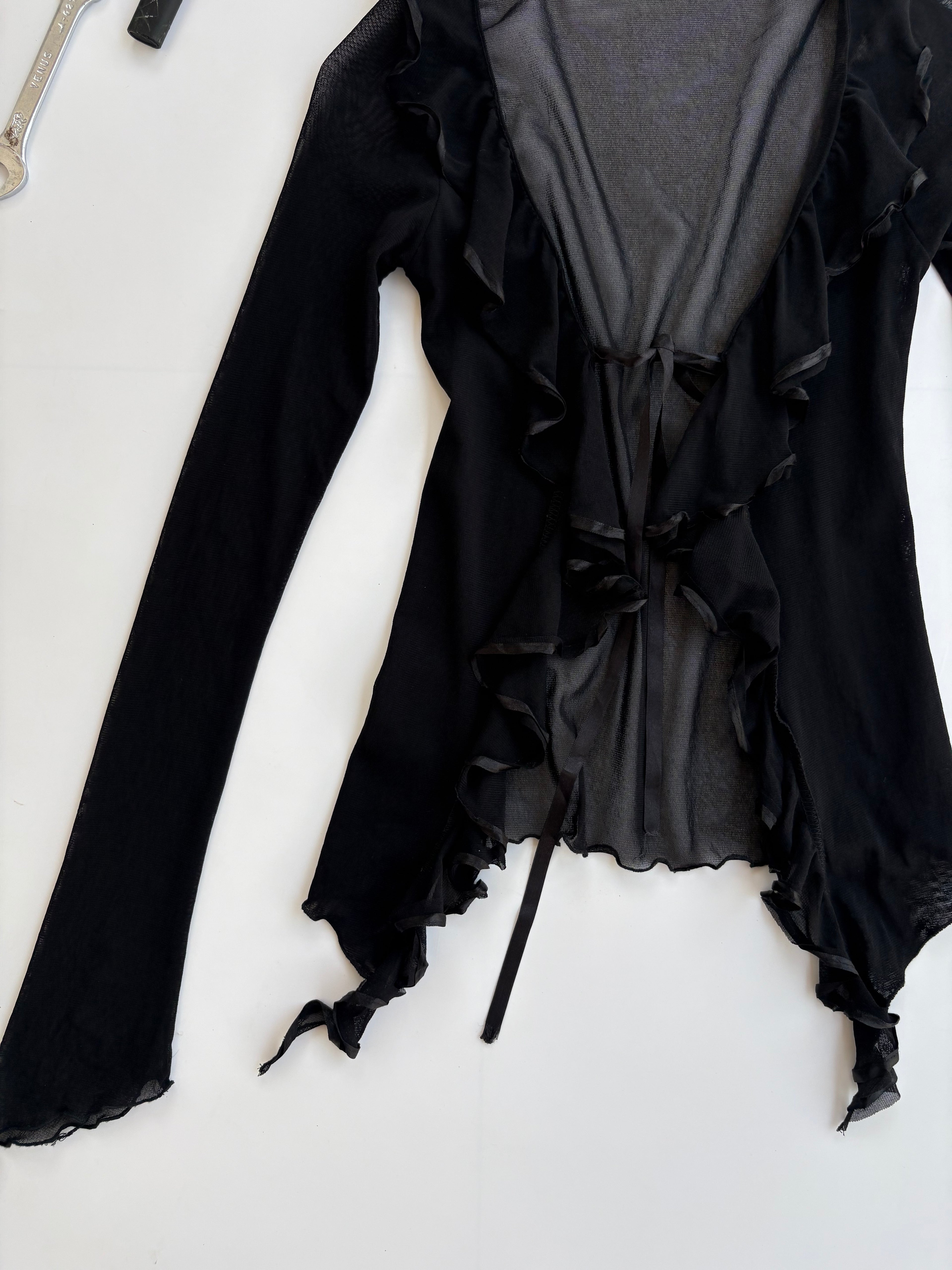 Raven top