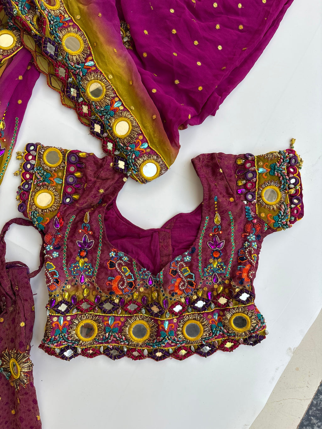 Vintage lehenga set (3 piece)