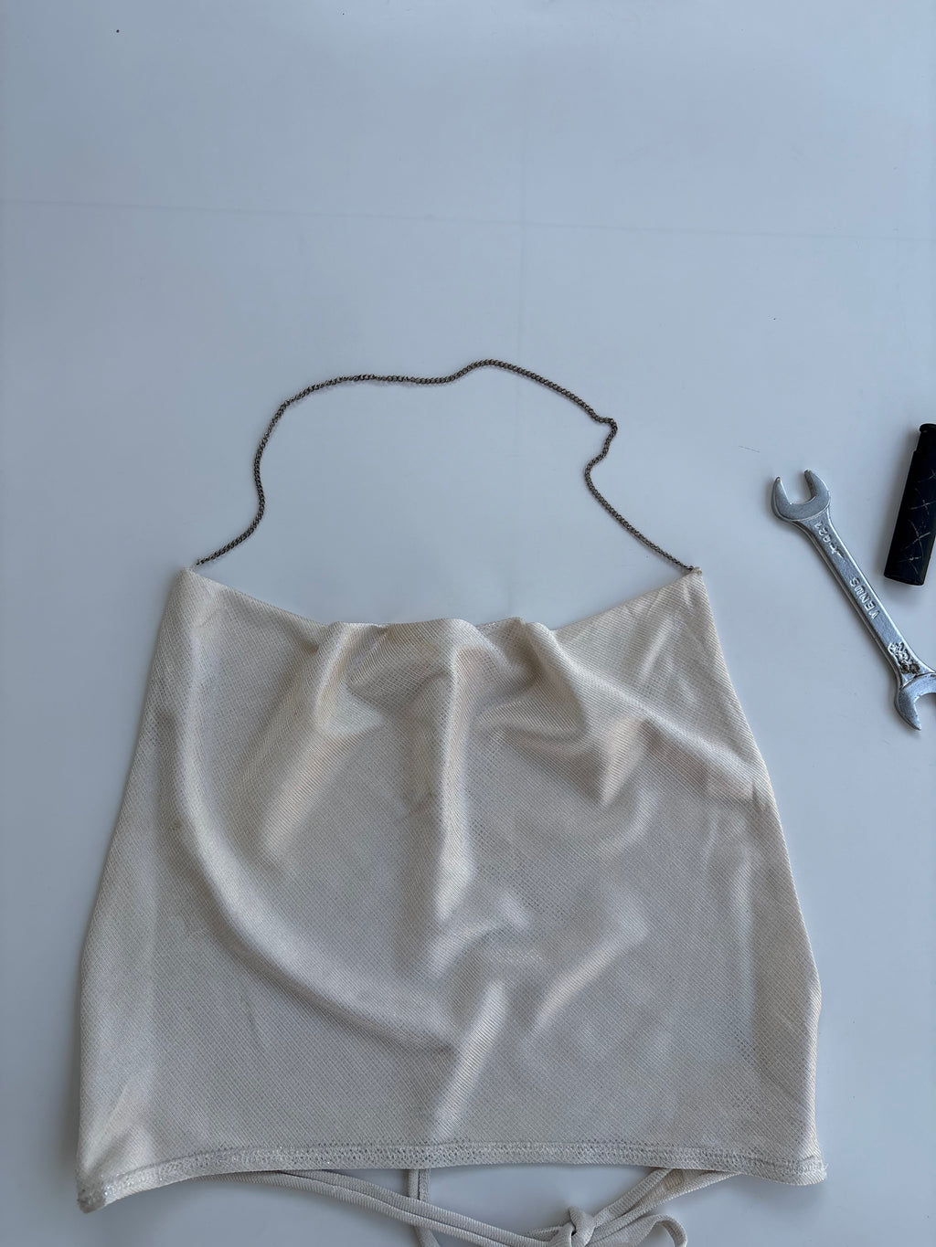 backless swan top