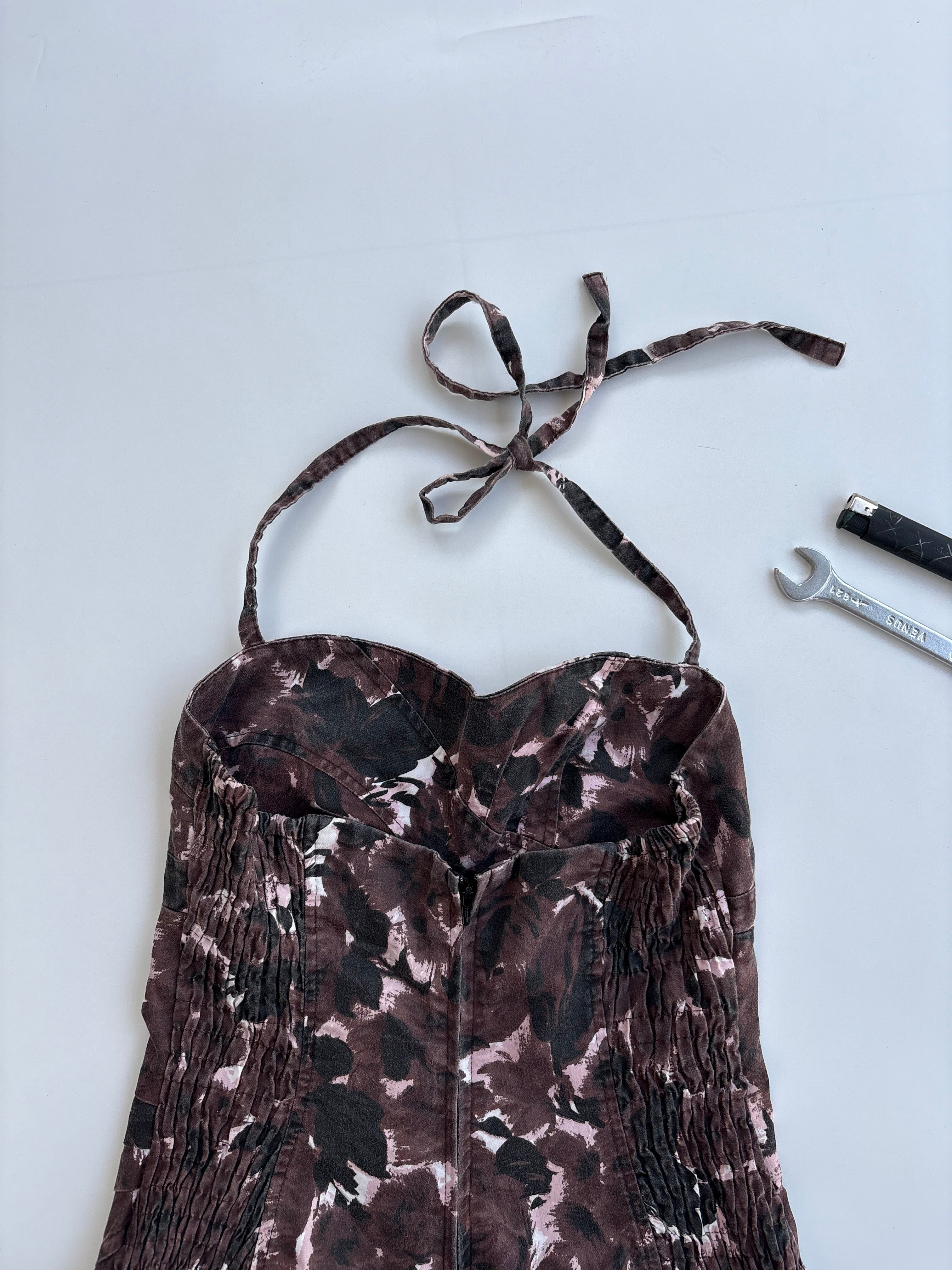 Camou halter top