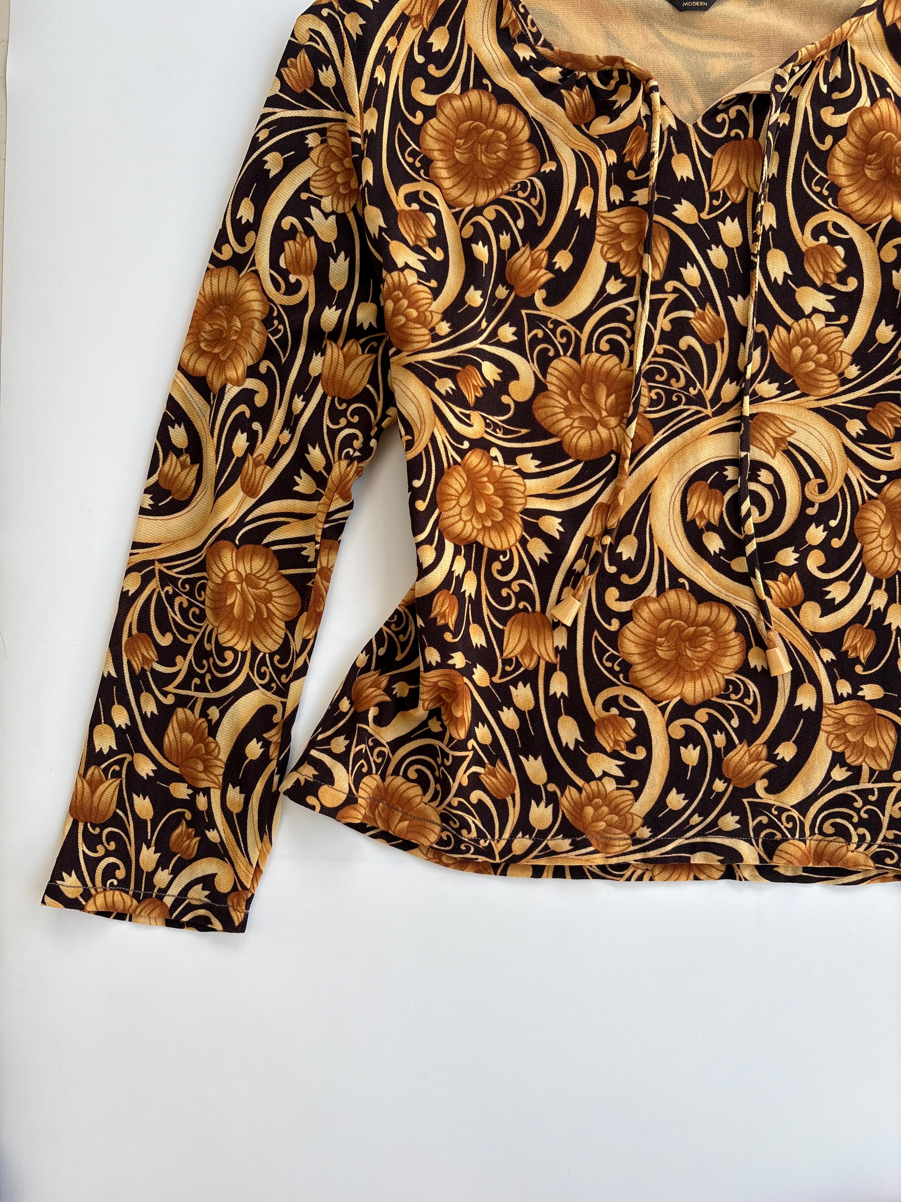 Earthy top