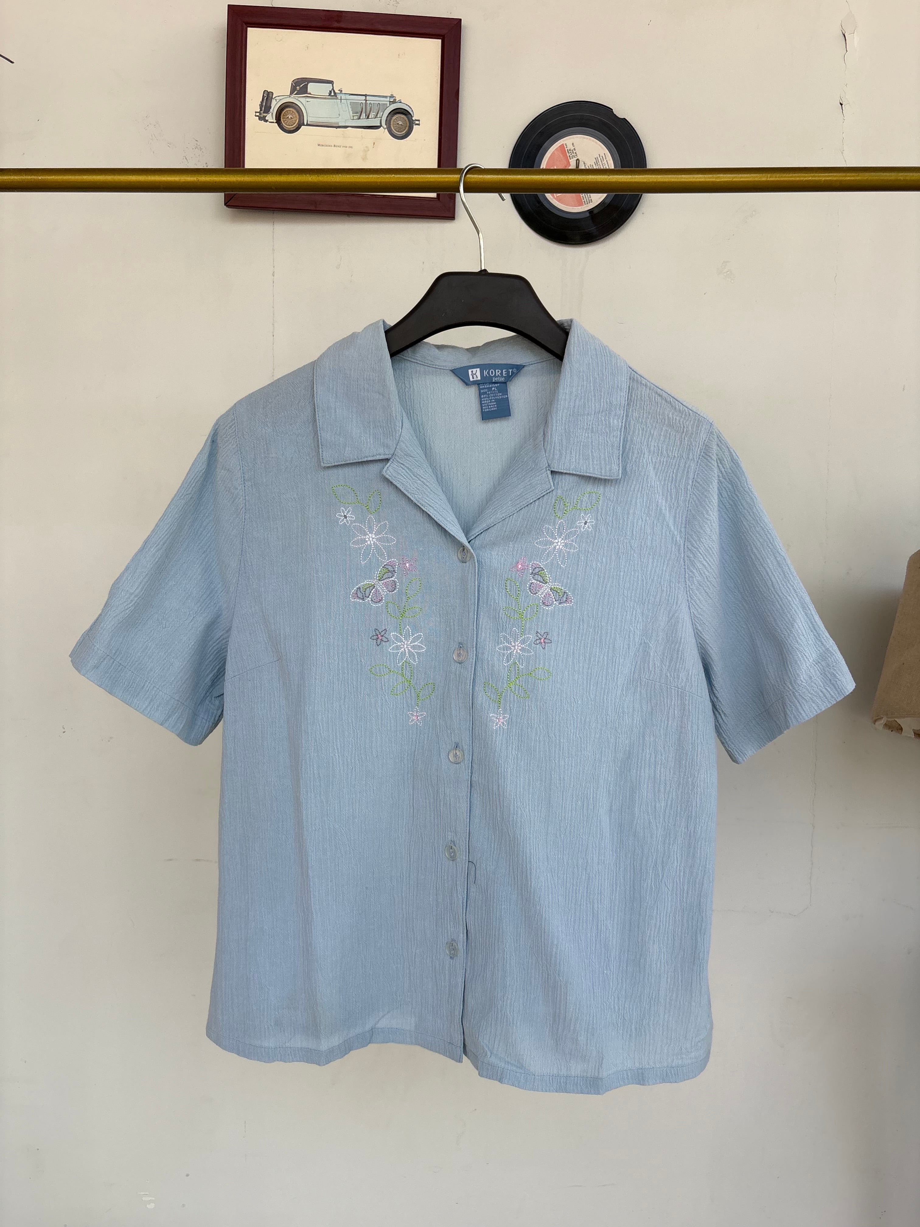 Textured floral emb. shirt