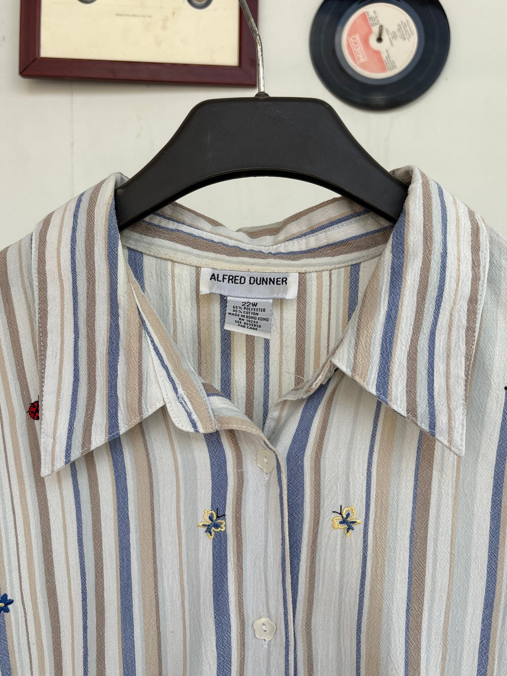 Textured embroidered lined shirt
