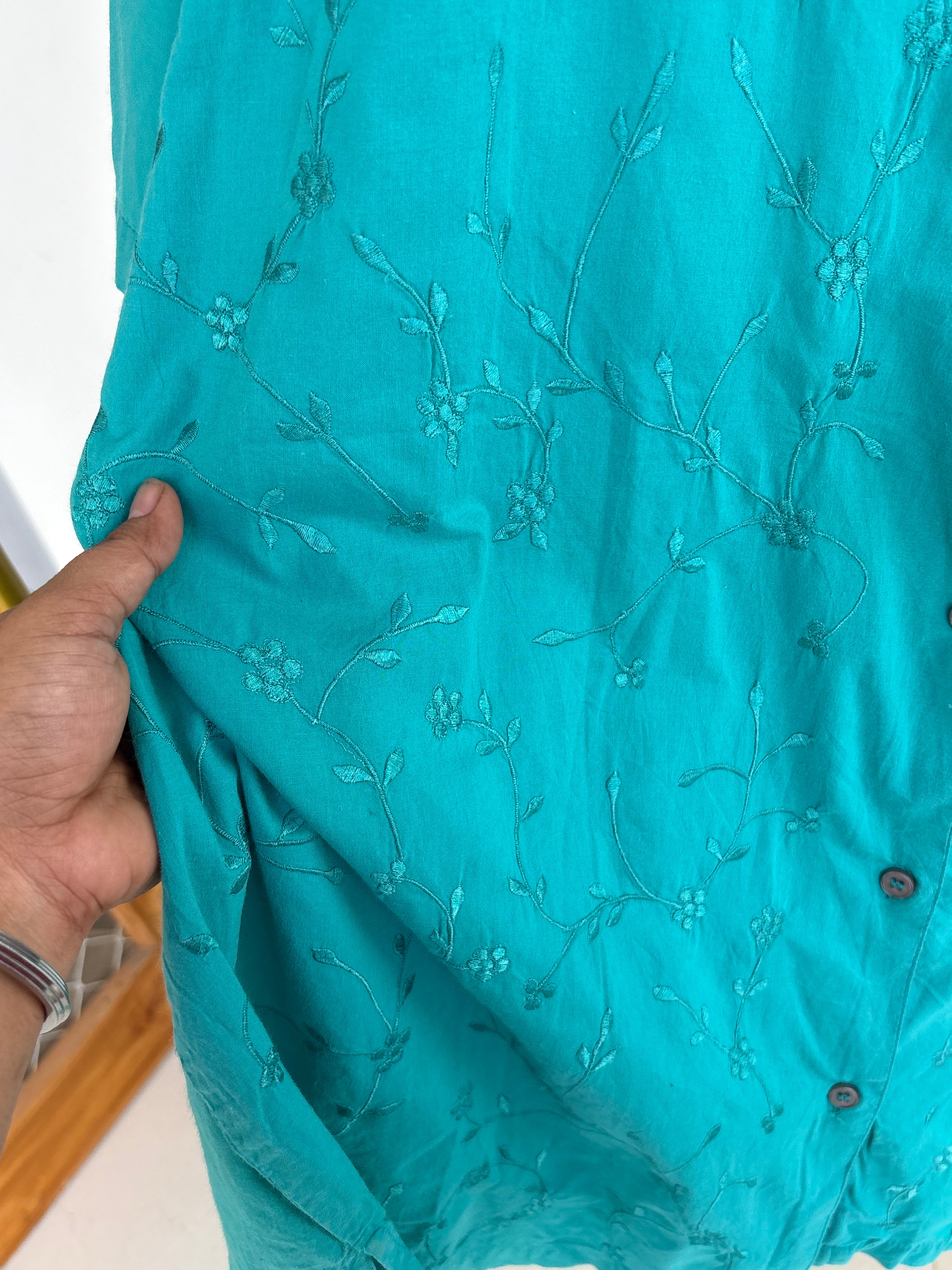 Embroidered mint easy breazy shirt