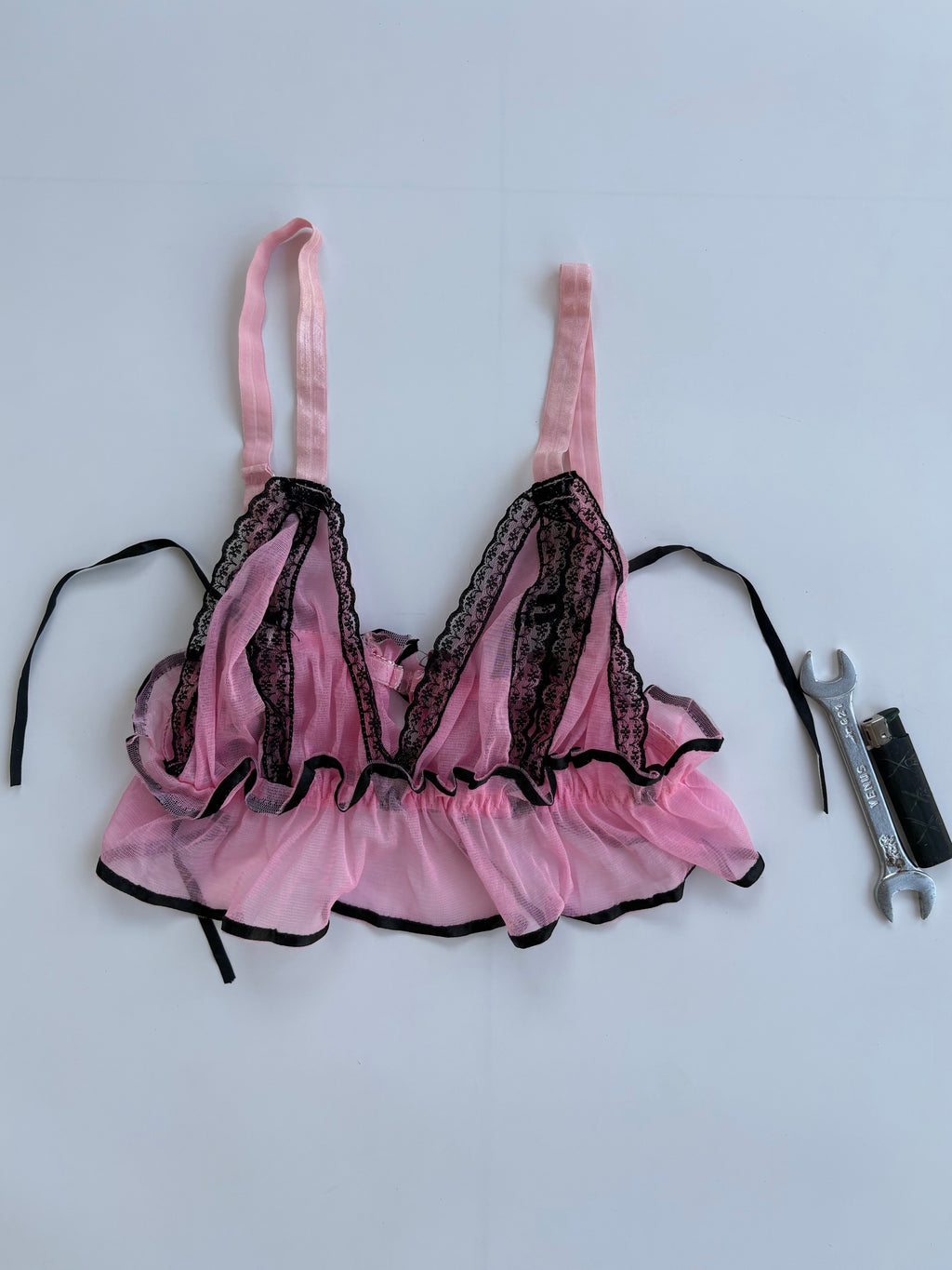 Strawbebby bralet