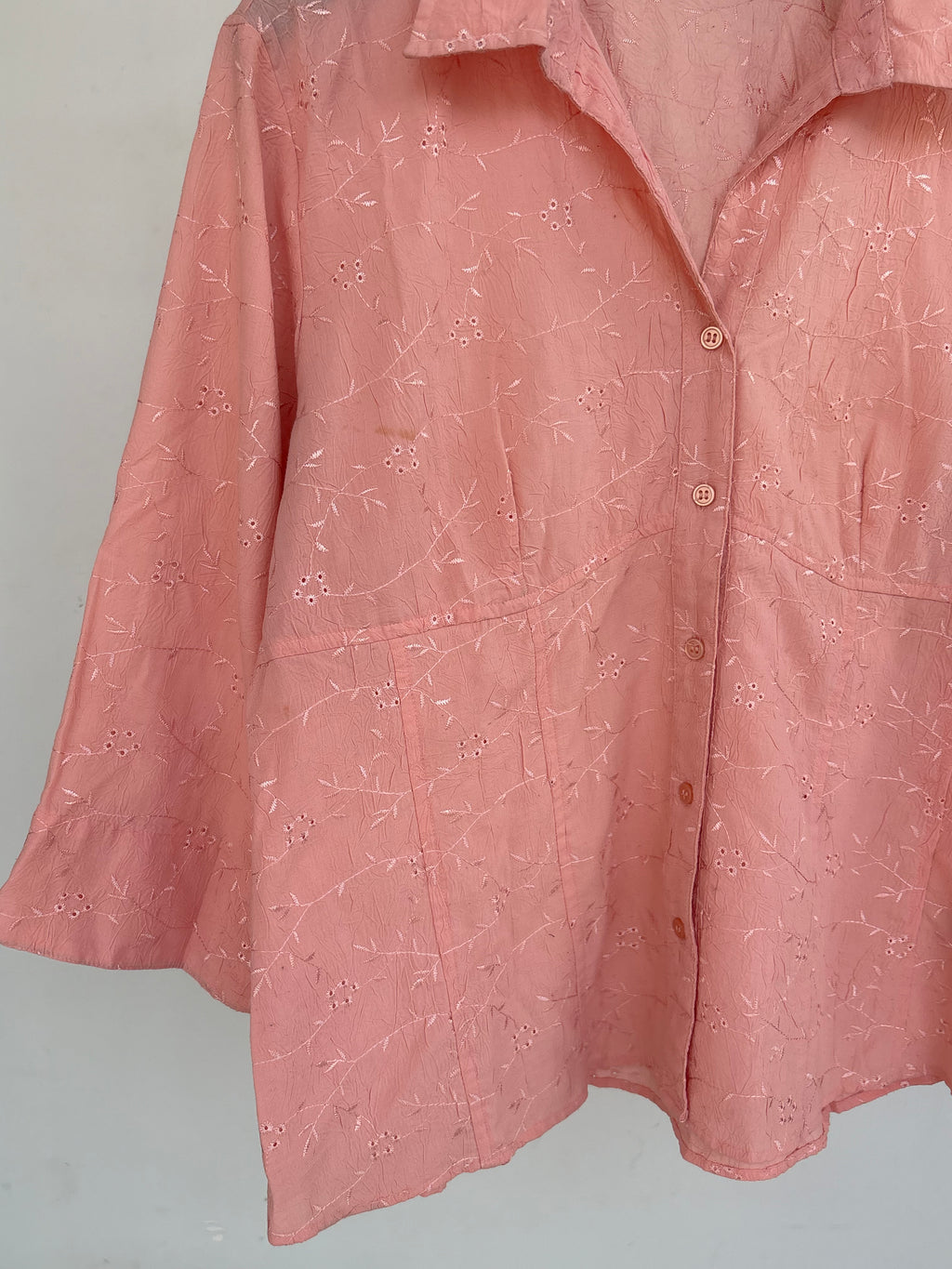 Embroidered women's shirt