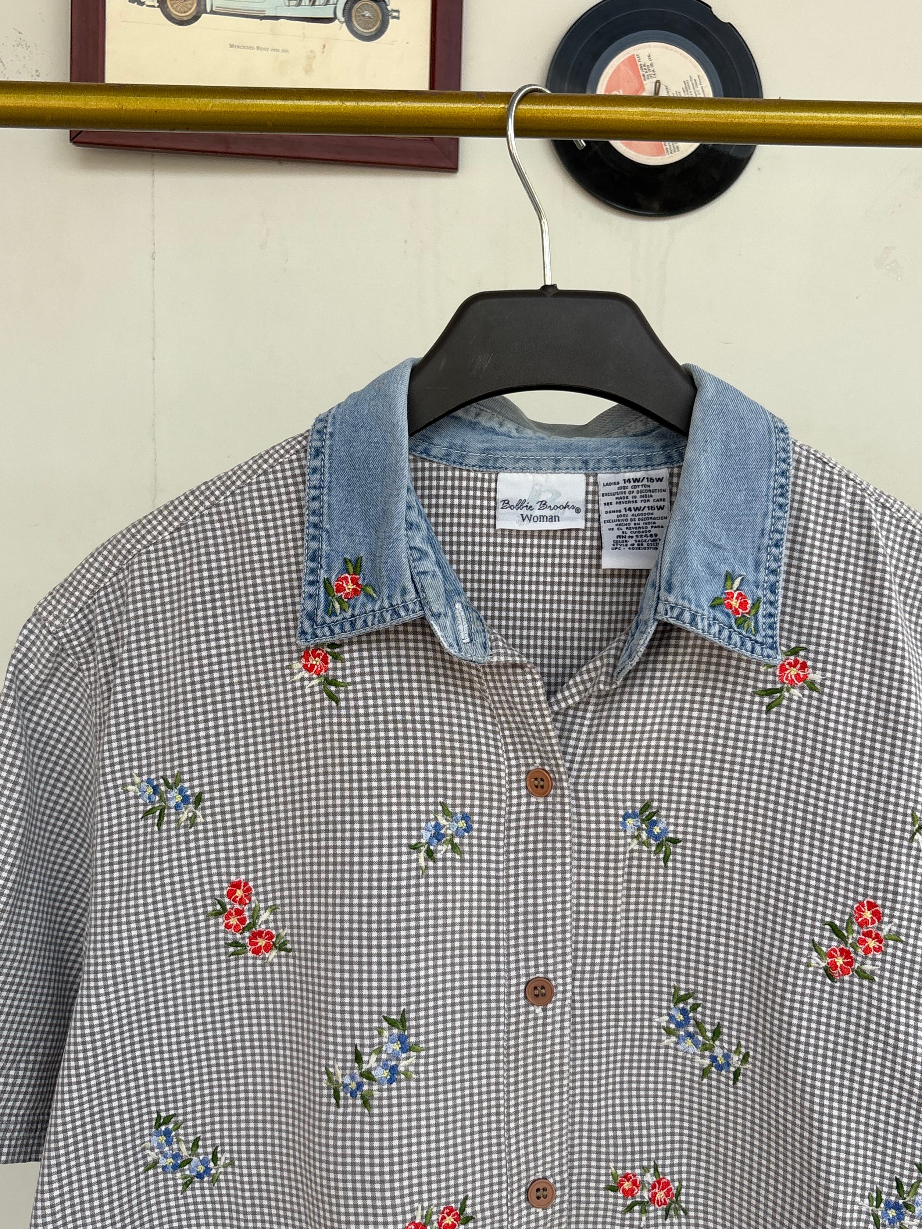 Denim collar shirt