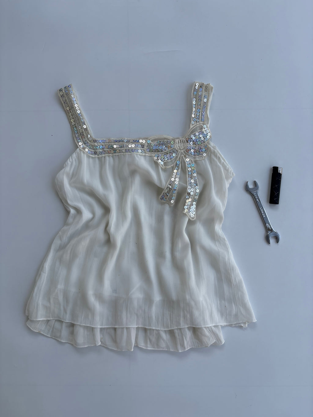 Blingy bow top