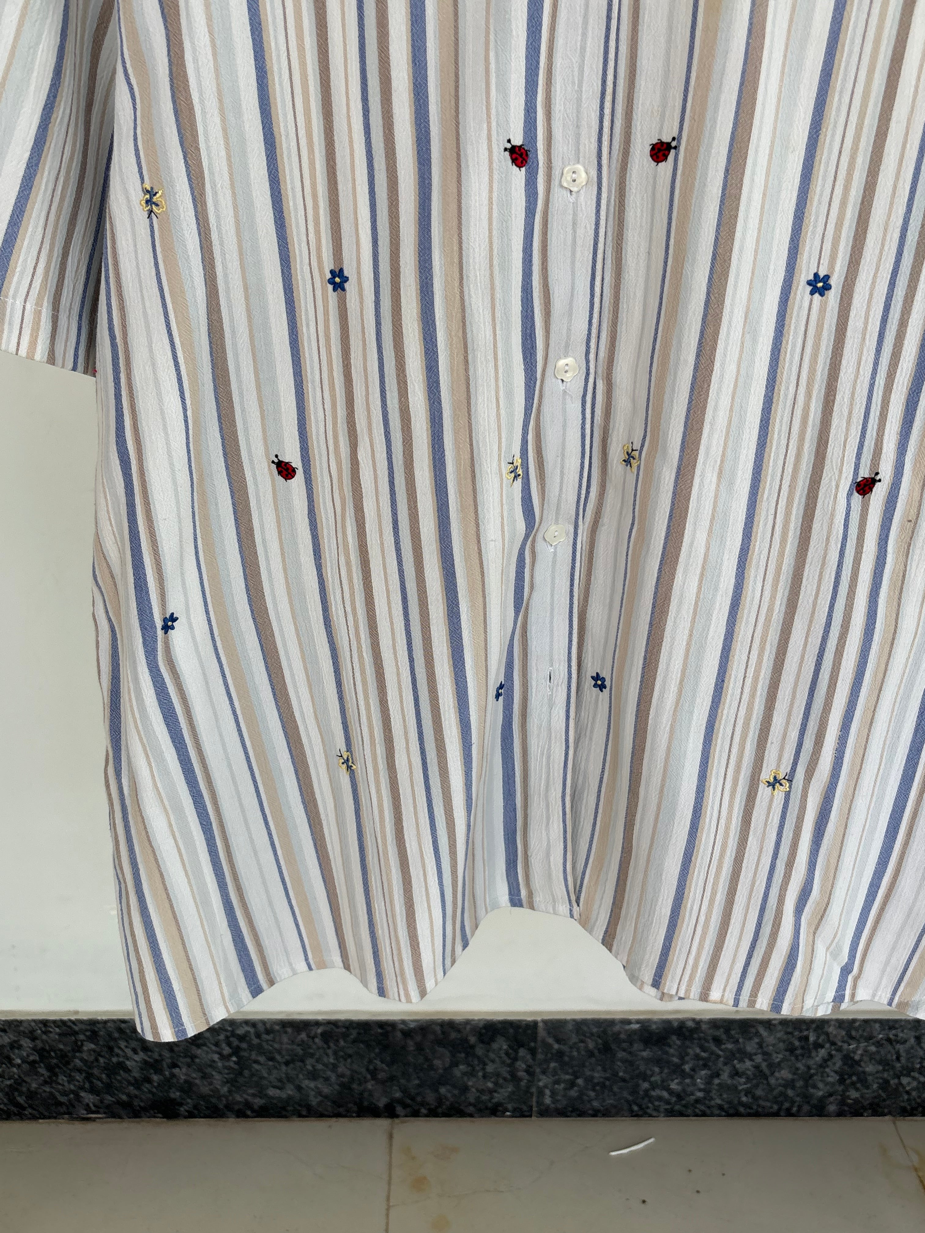 Textured embroidered lined shirt