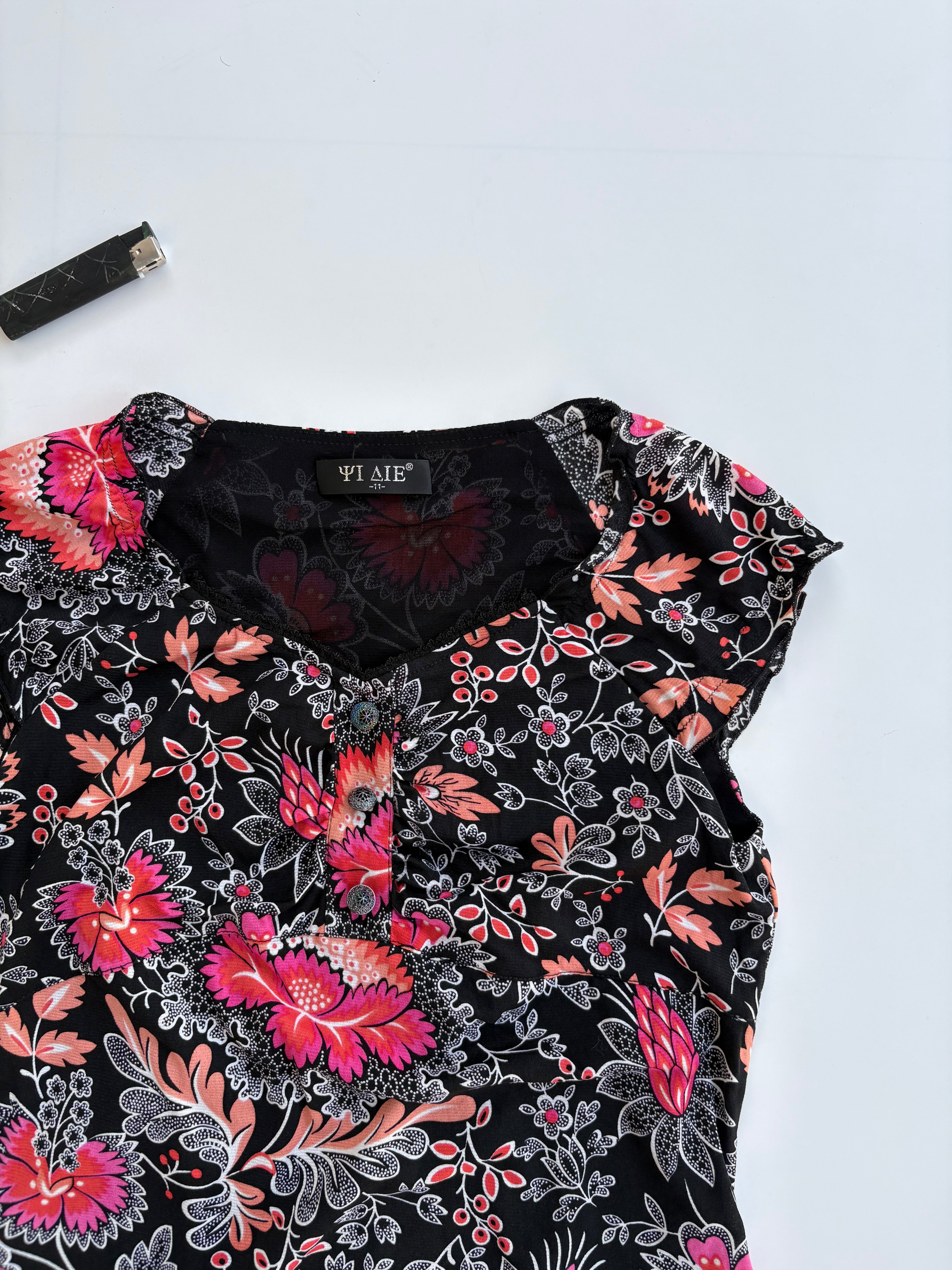 Floral top