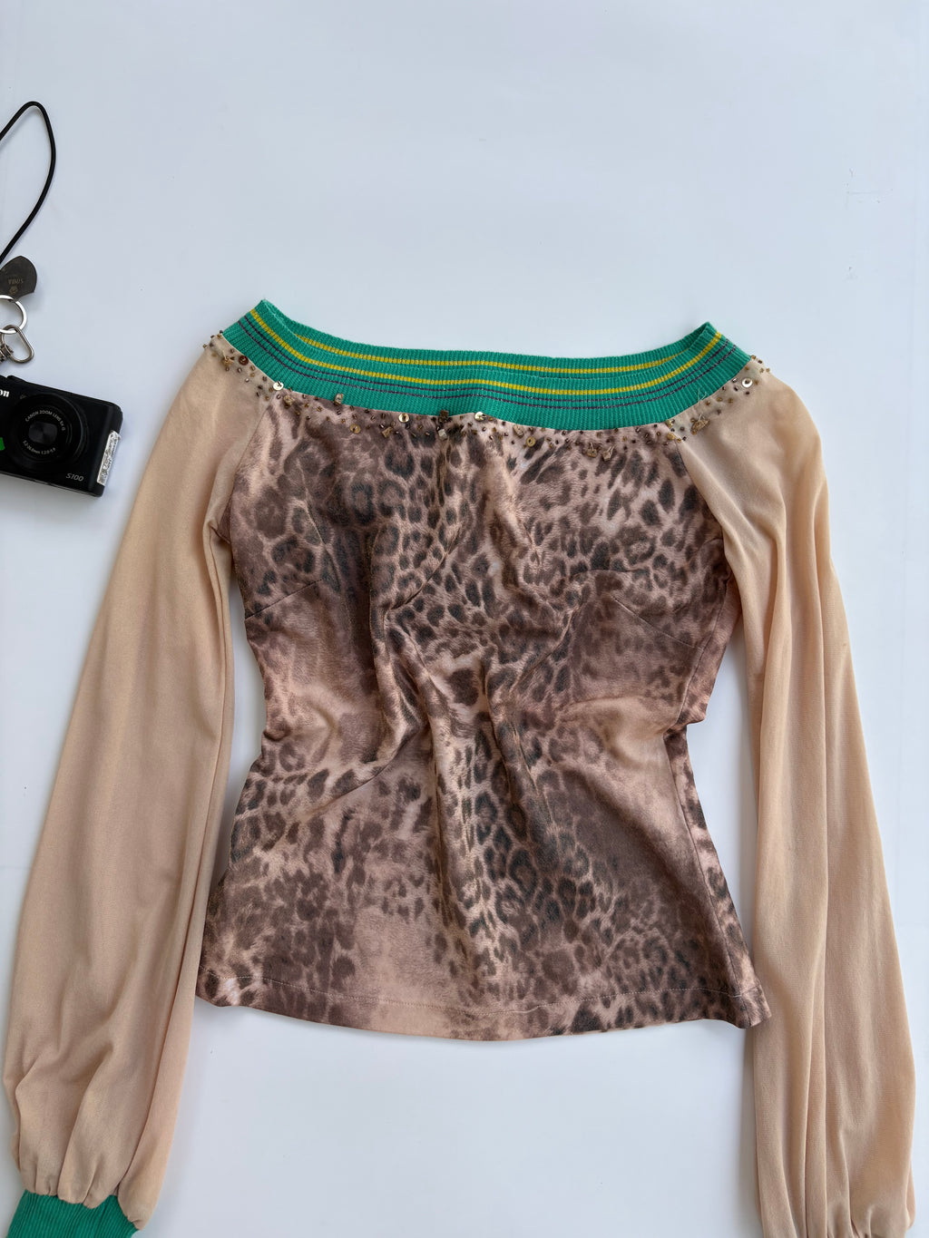 Y2k leapord top