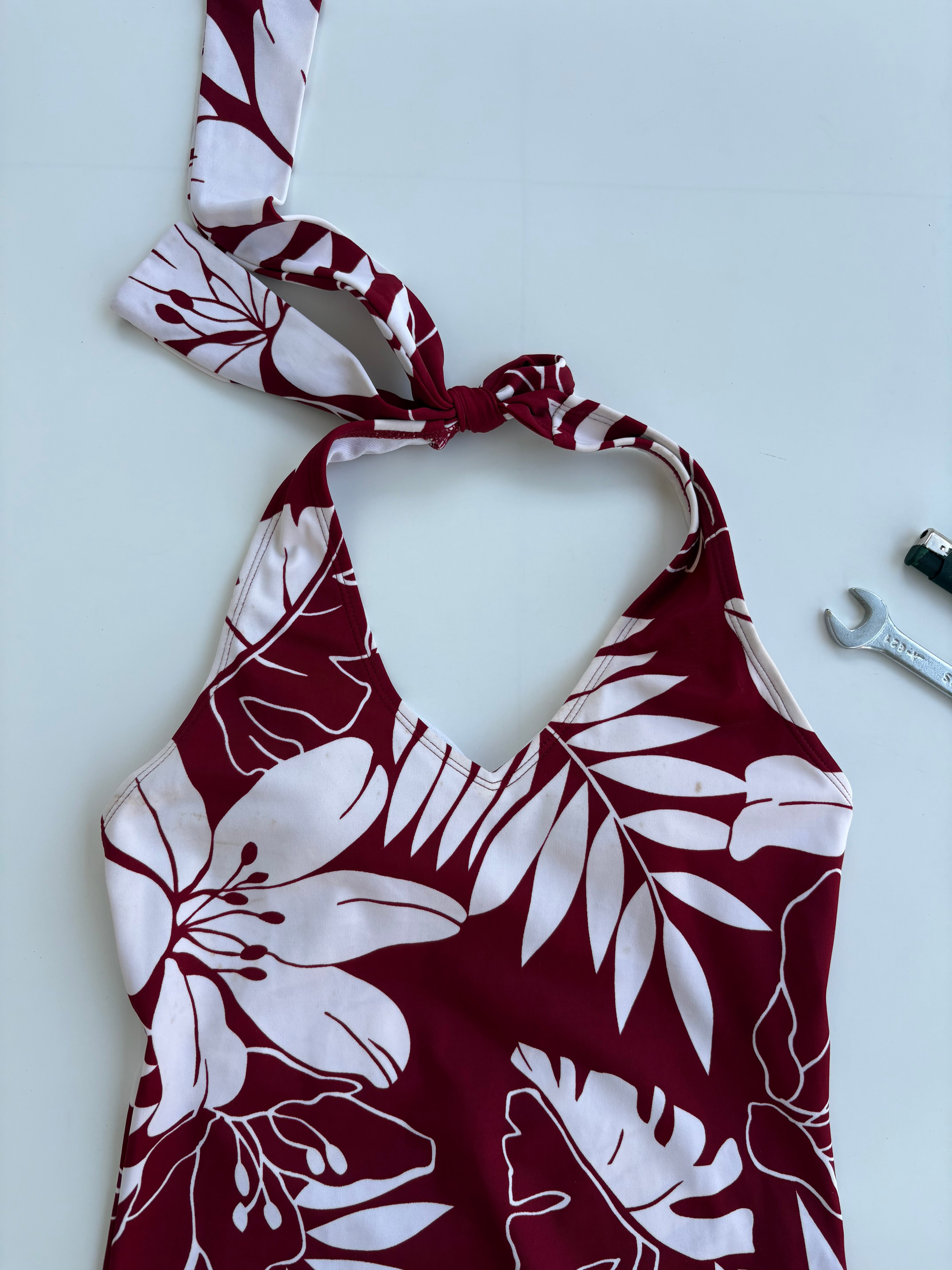 Halter padded top