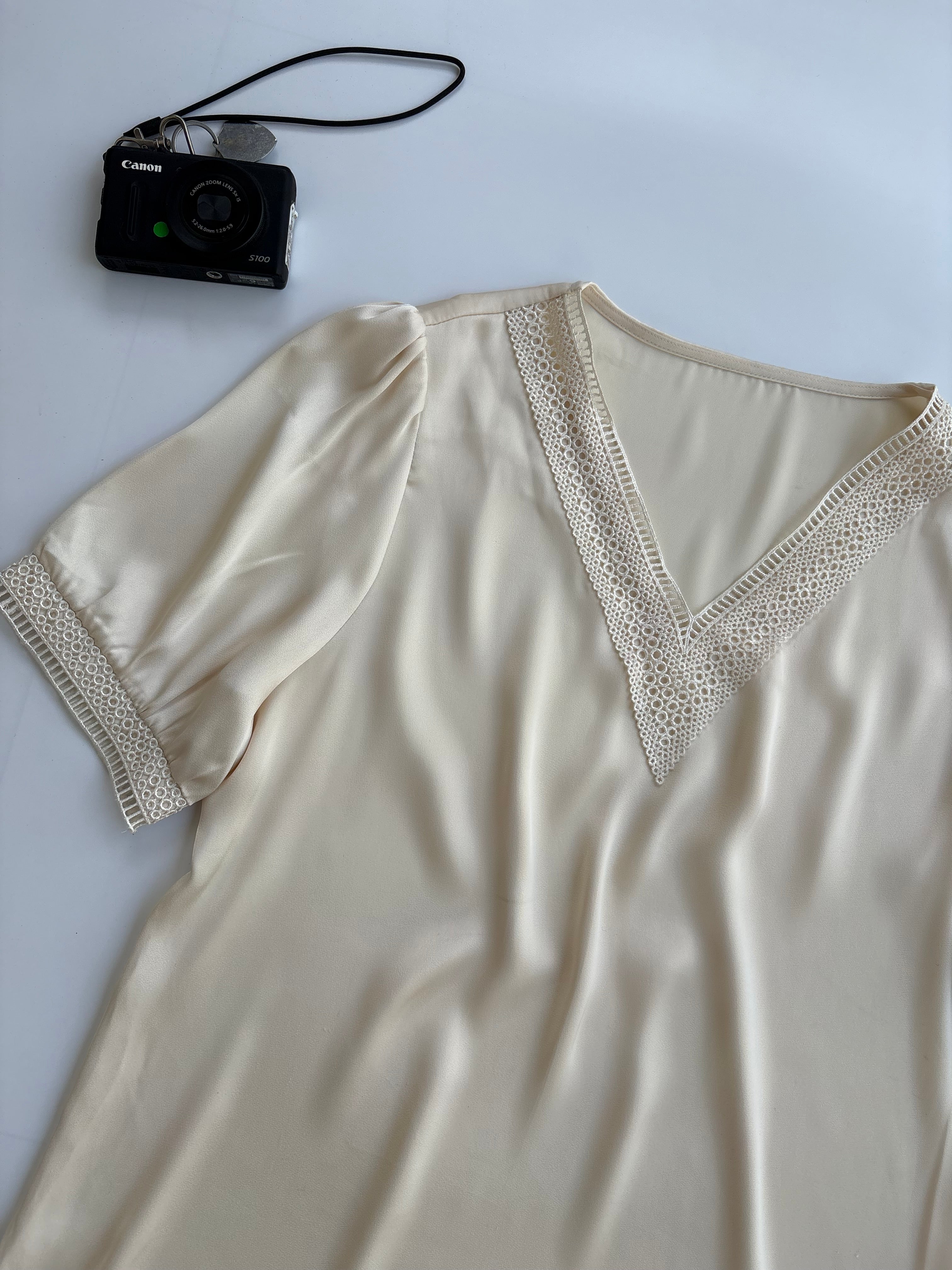 Silk white top
