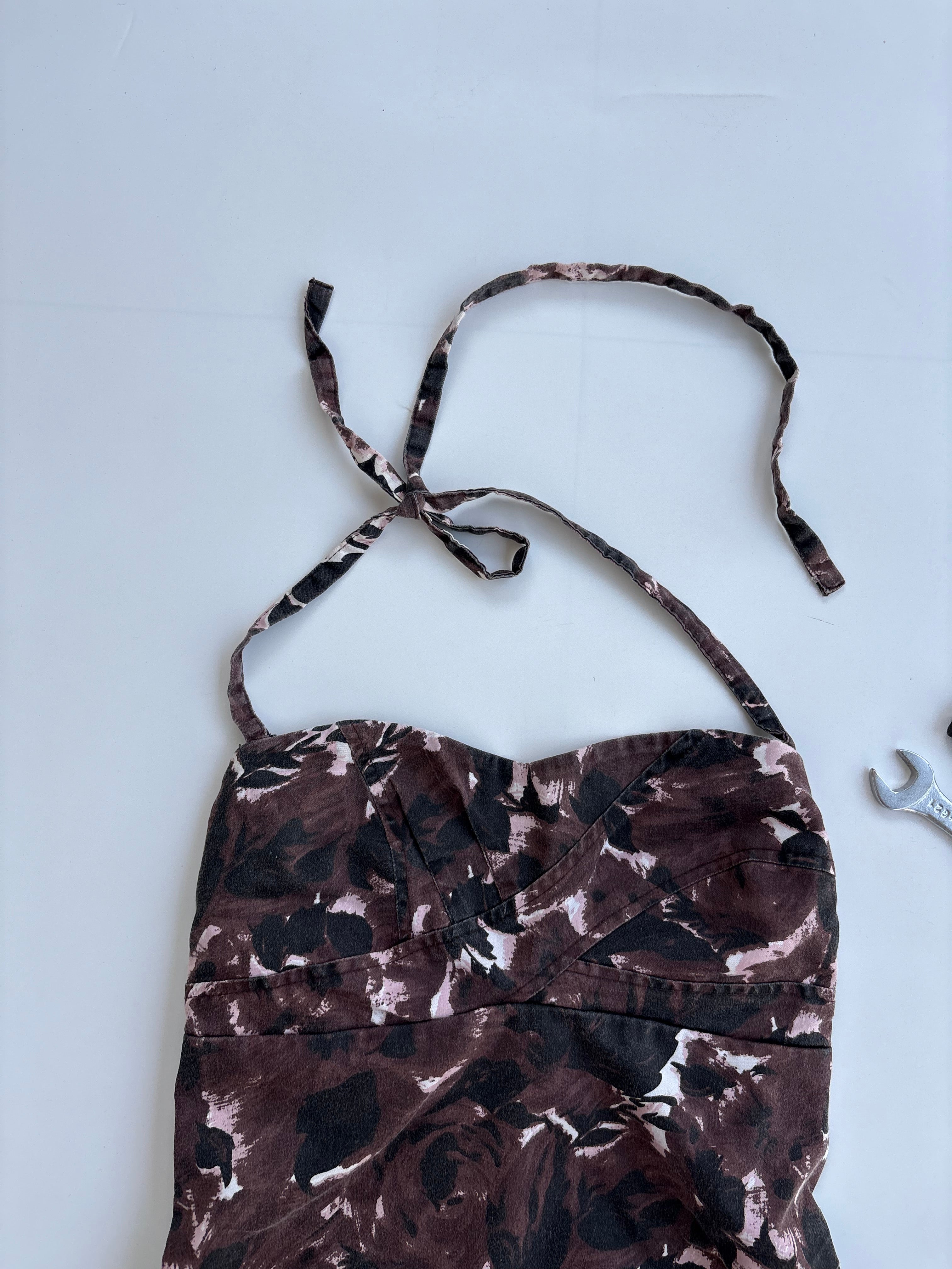 Camou halter top