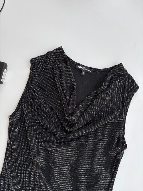 Black beauty top