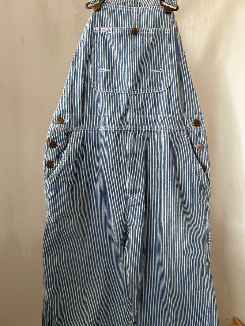 https://dm2buy-drop-resized-gga4c6azekgcgngp.z02.azurefd.net/dm2buy/OjHhEV9PUt0m.jpg