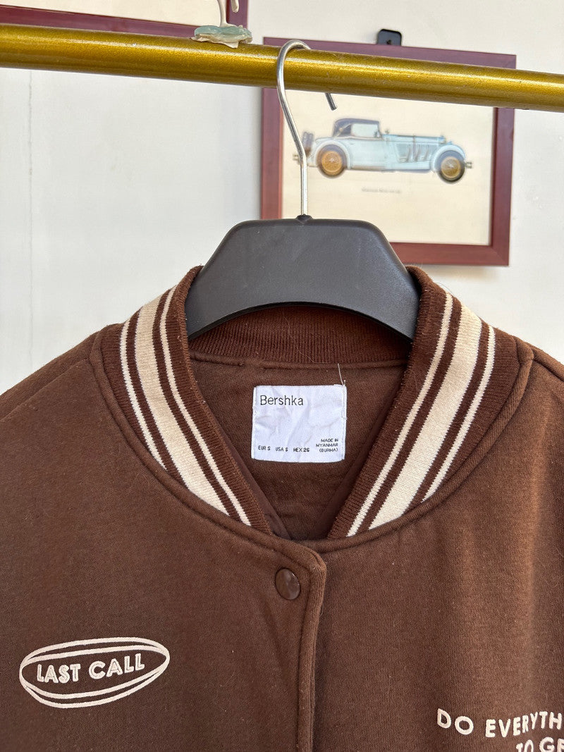 https://dm2buy-drop-resized-gga4c6azekgcgngp.z02.azurefd.net/dm2buy/Y253mqohRZcO.jpg