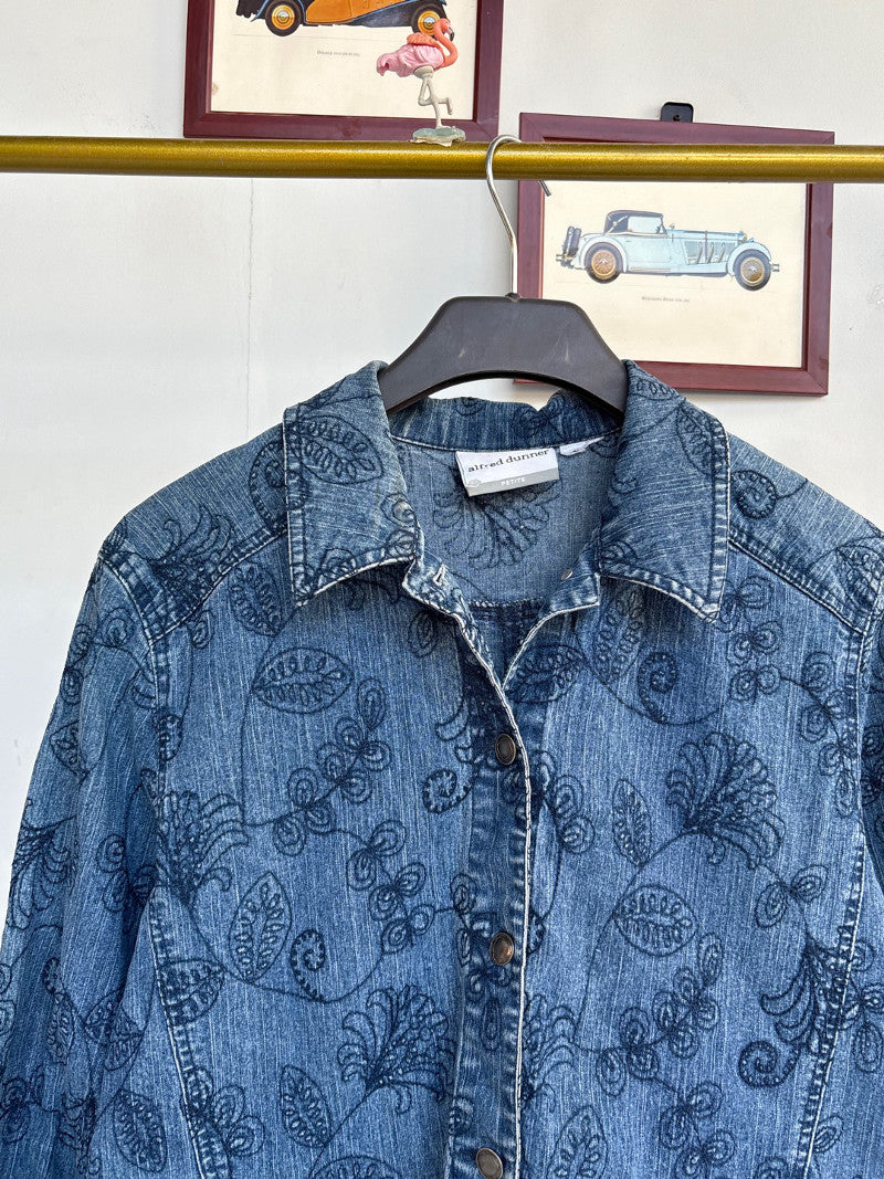 https://dm2buy-drop-resized-gga4c6azekgcgngp.z02.azurefd.net/dm2buy/Y84Hz9FhPblI.jpg